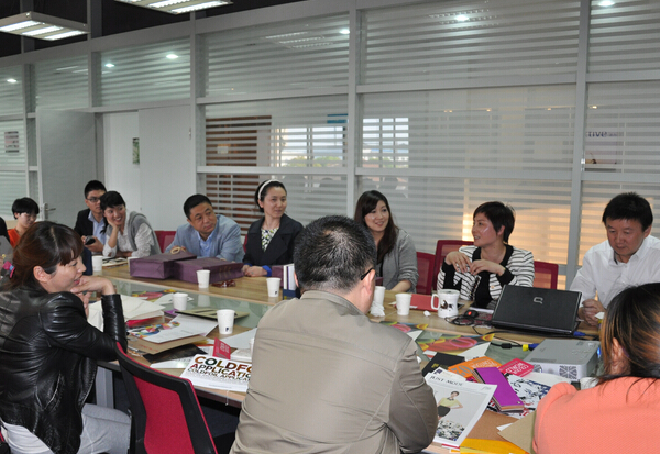 全國經(jīng)銷商參加上海海川紙業(yè)產(chǎn)品交流會(huì)