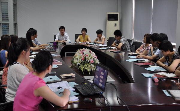 2011-2012財年年度總結會議暨頒獎晚會